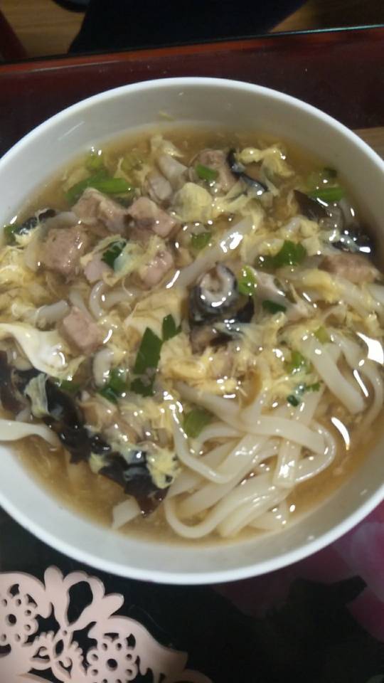 蓬莱仙女做蓬莱小面