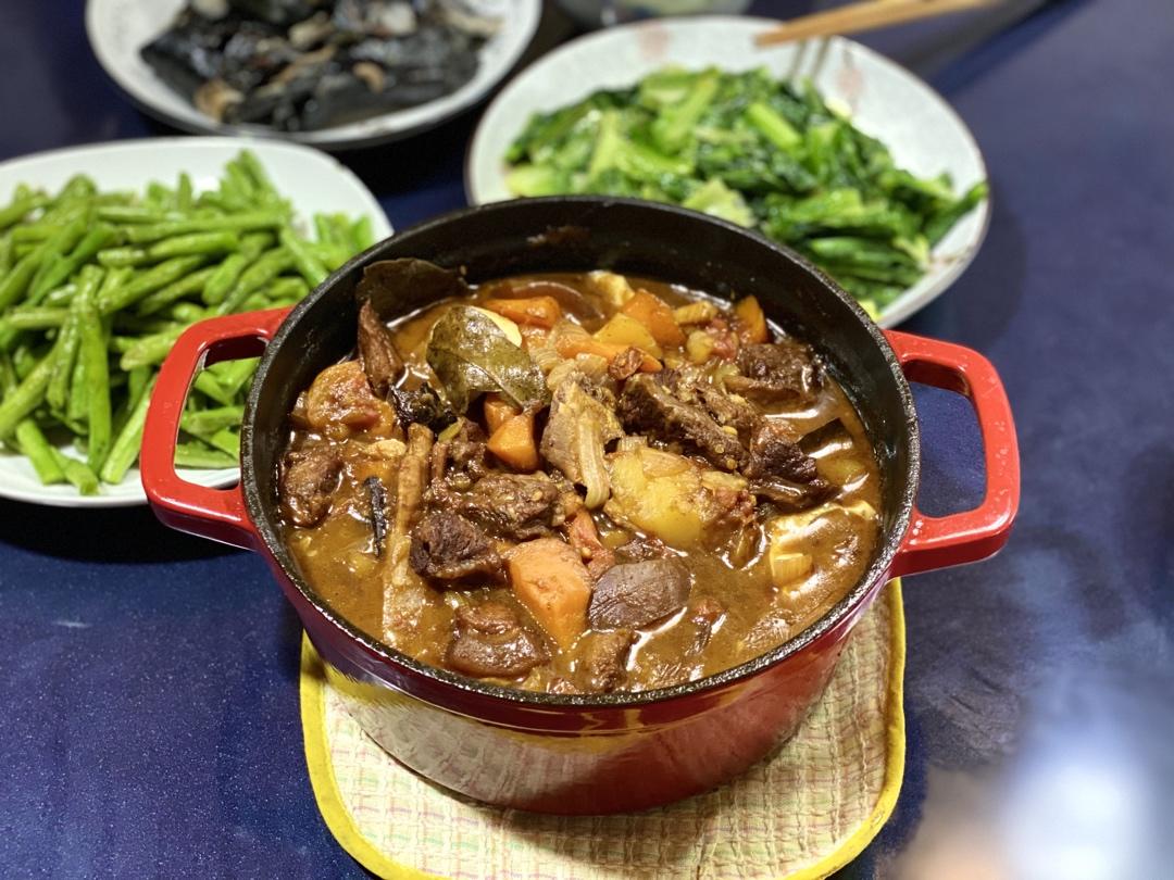 番茄土豆炖牛腩