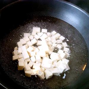 咸蛋黄豆腐的做法 步骤3