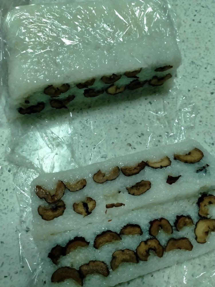 中国兰川做的糯米切糕