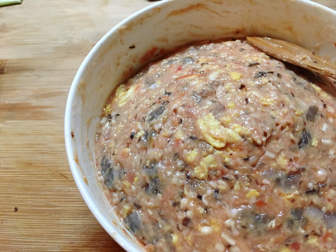 西红柿鲜虾饺子