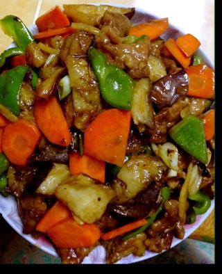溜肉段烧茄子（东北硬菜呀哈哈）