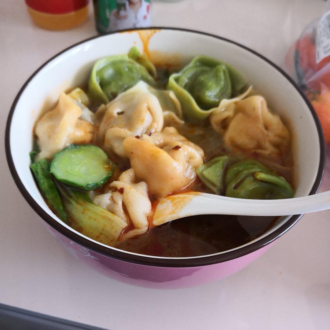 好吃的馄饨汤底调法～