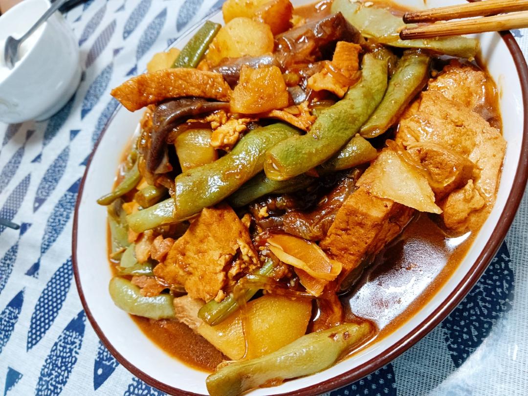 豆角烧茄子
