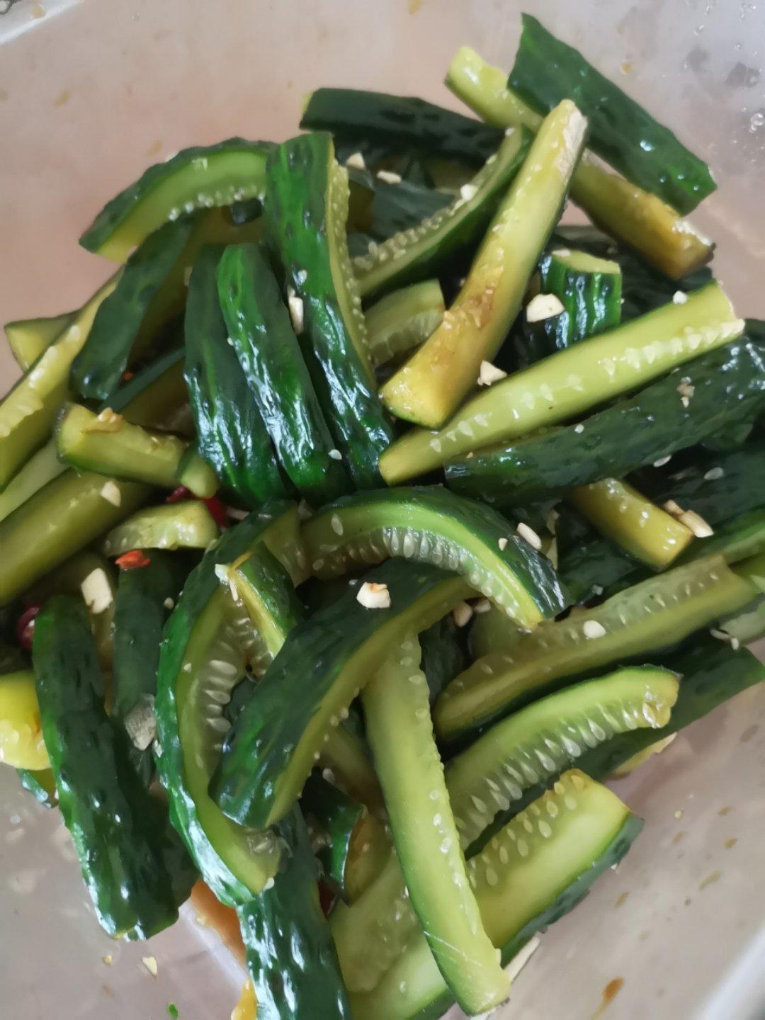 夏日里的清凉小菜---腌黄瓜