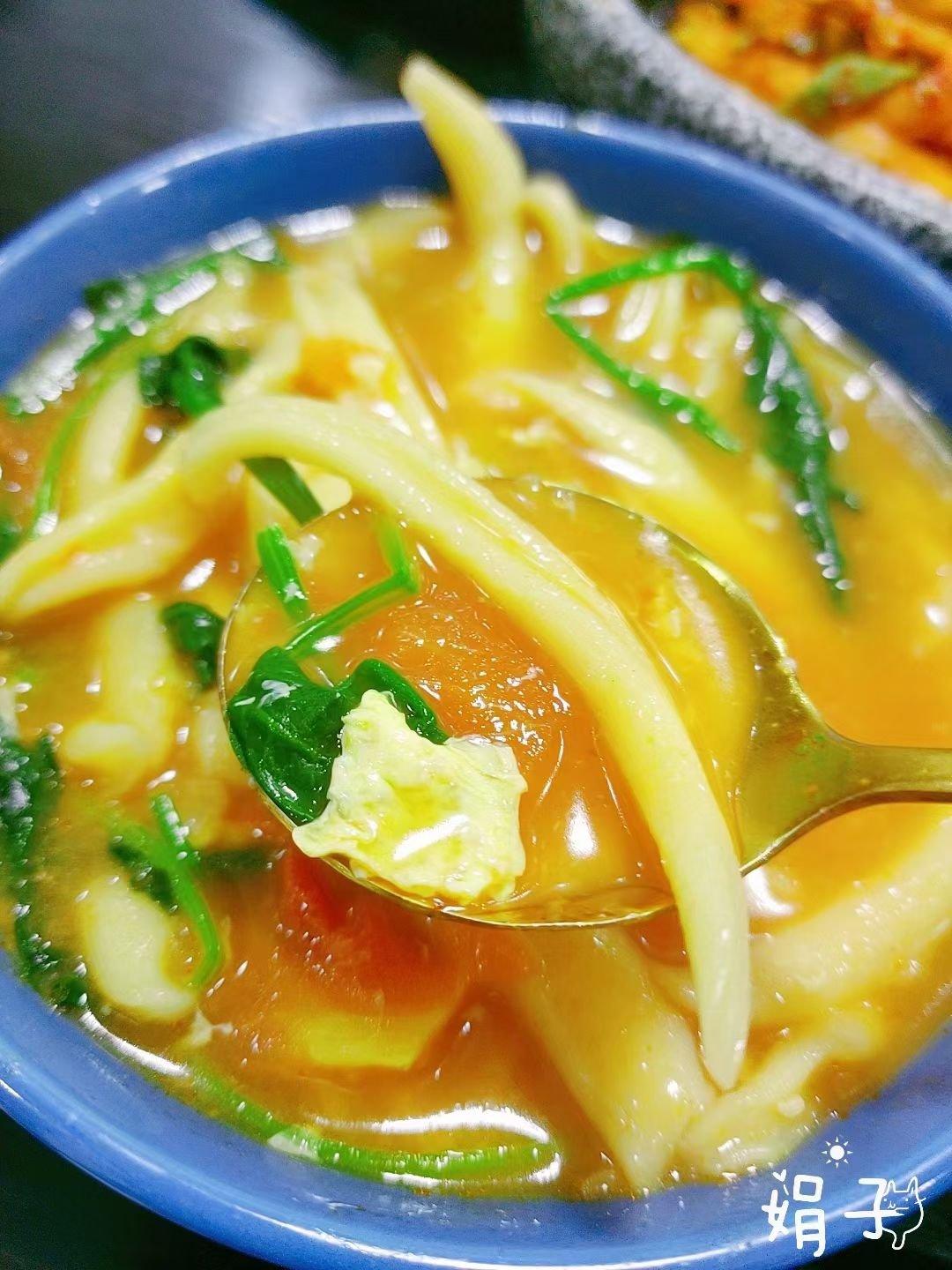 西红柿鸡蛋剪刀面