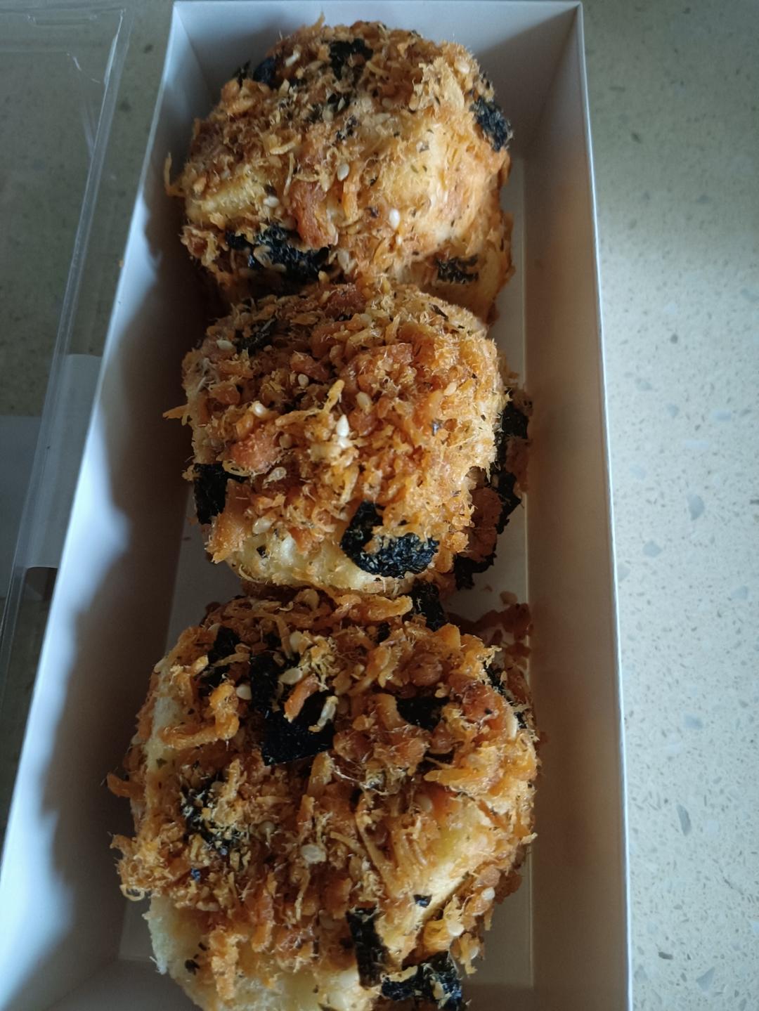 朋友都说比鲍师傅好吃的海苔肉松小贝