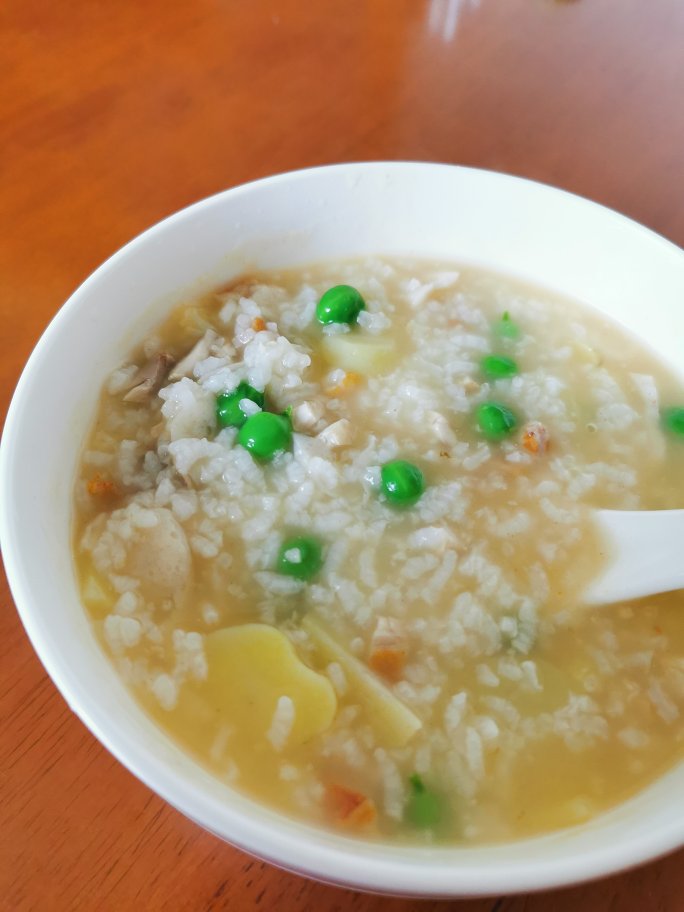 豌豆虾仁豆腐汤