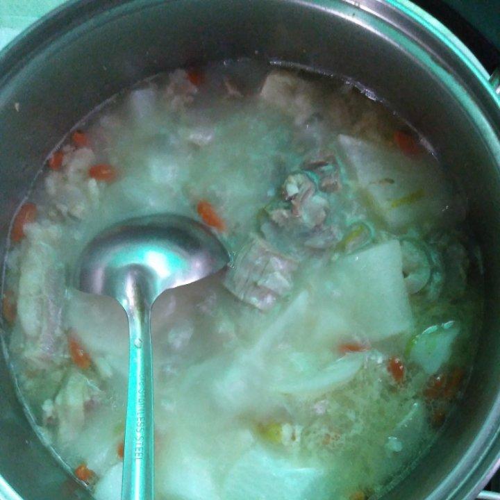 羊肉炖白萝卜