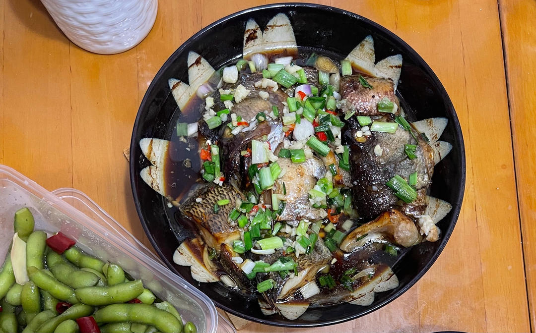 春日食鲜！快手家常菜｜砂锅焗鲈鱼