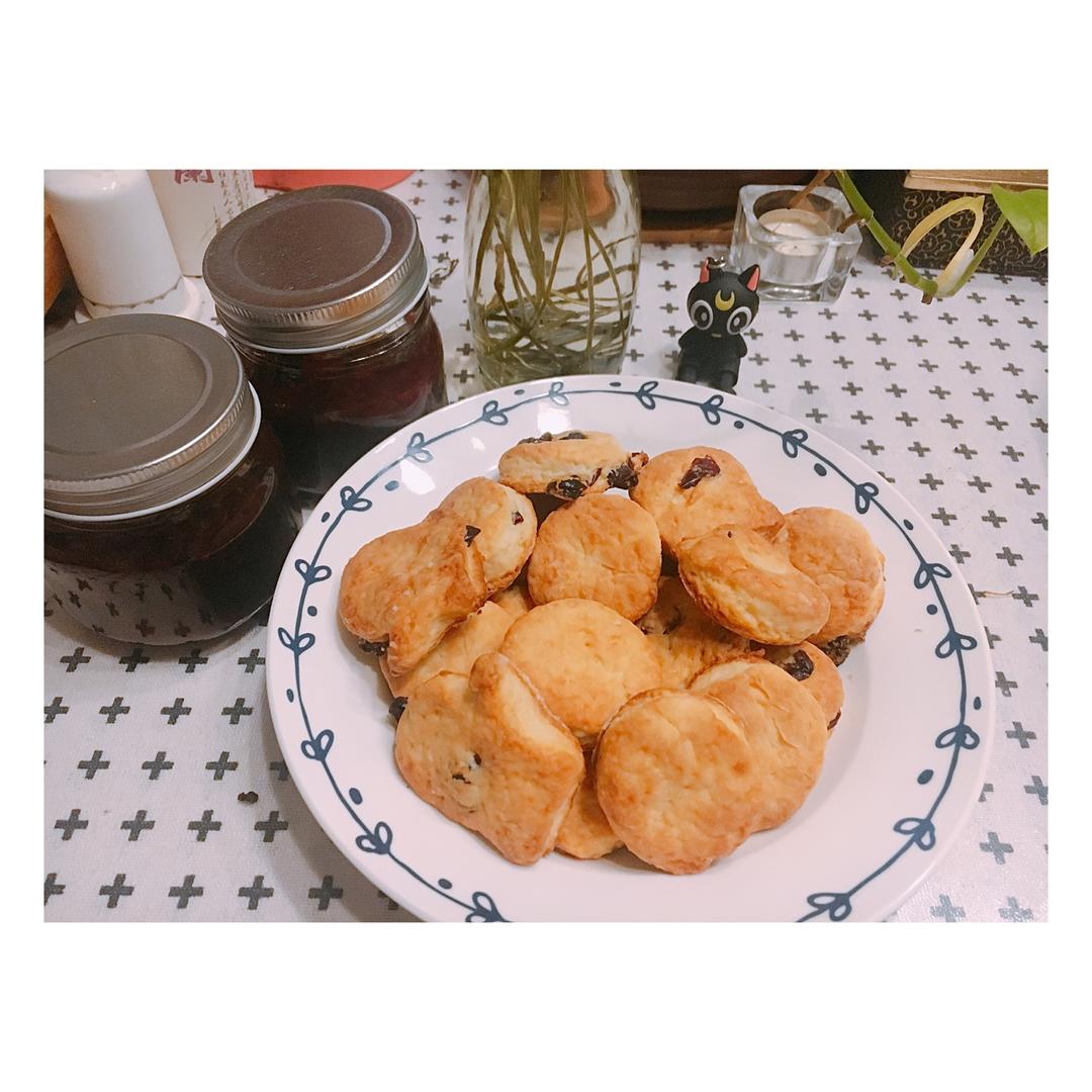 快手淡奶油蔓越莓司康（零失败）