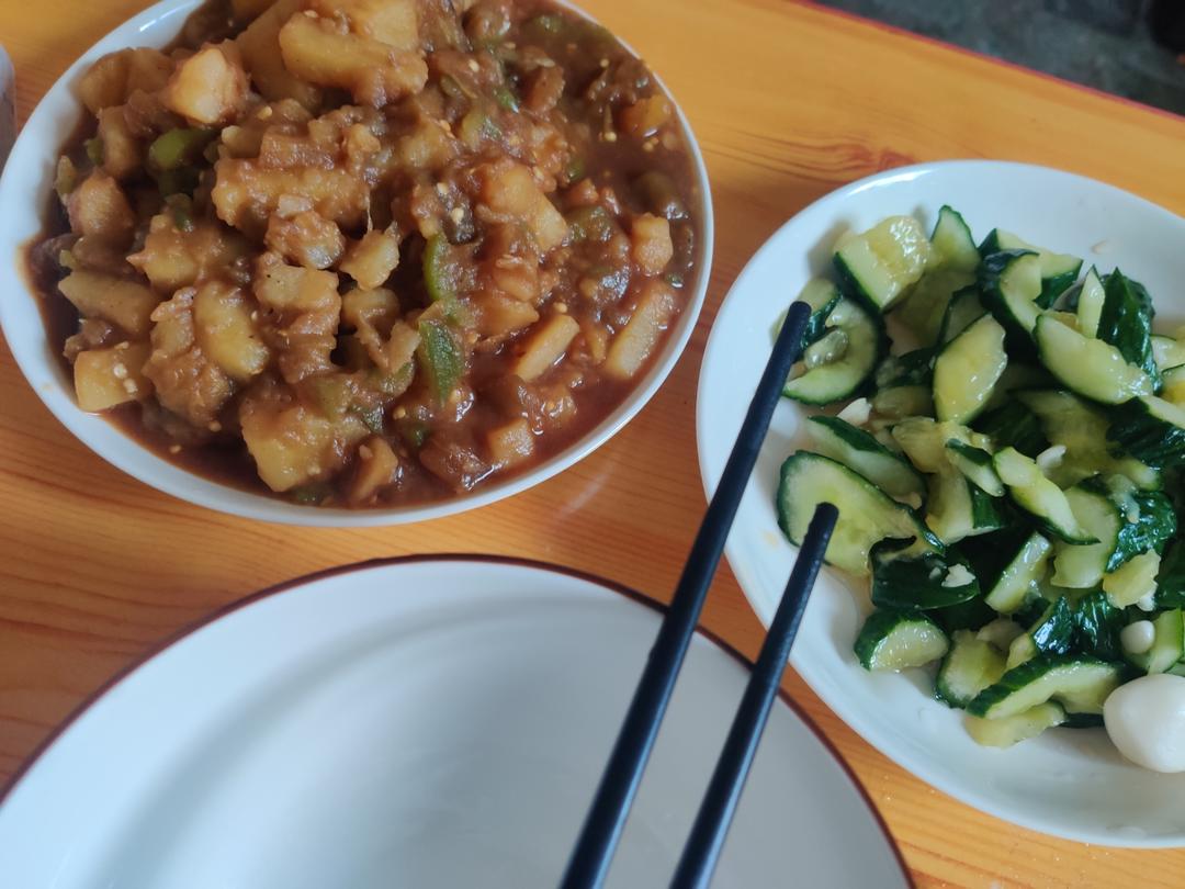 土豆炖茄子(东北菜)