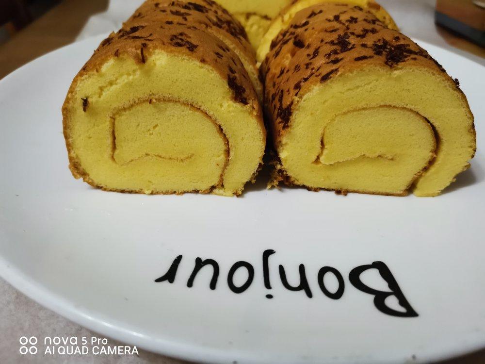 超详细的瑞士卷奶油蛋糕卷原味蛋糕卷的制作方法 饱满不掉皮不开裂（附模具换算方法）