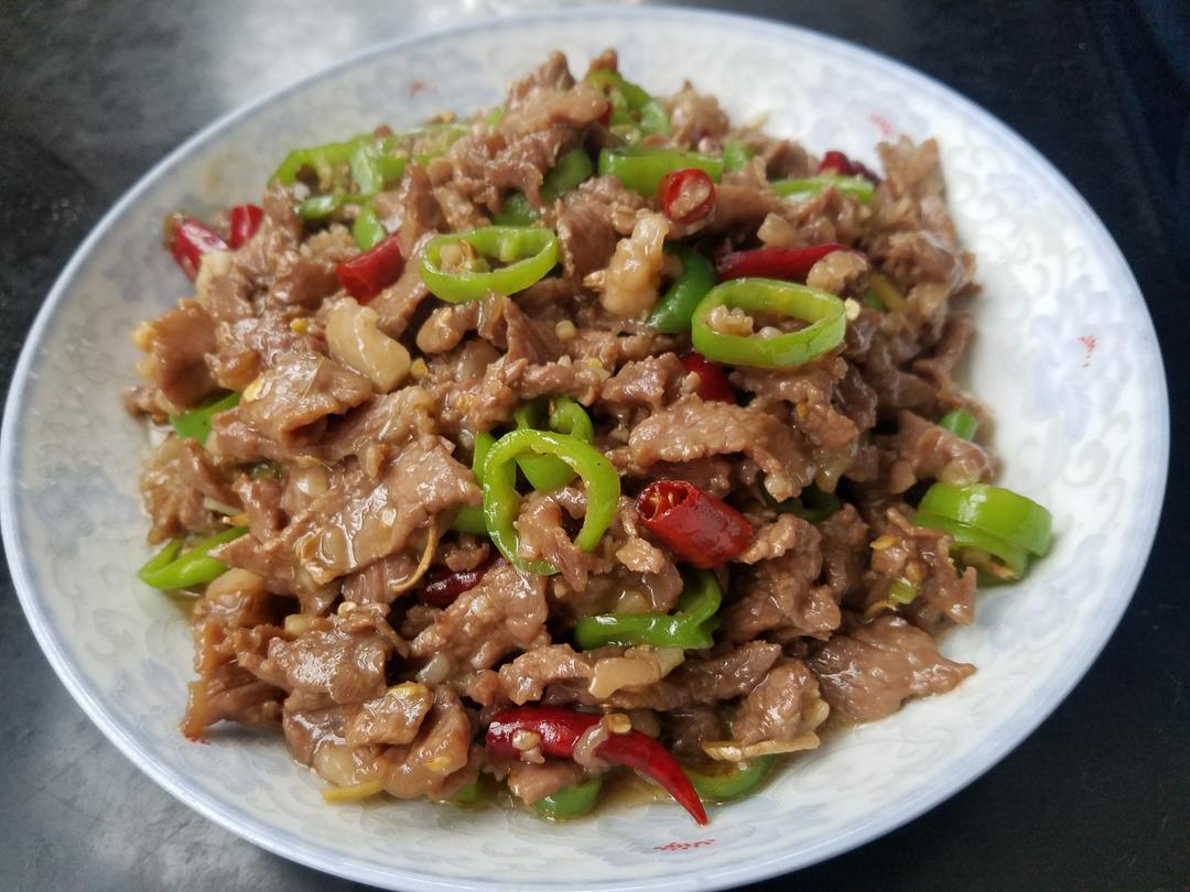 小炒牛肉