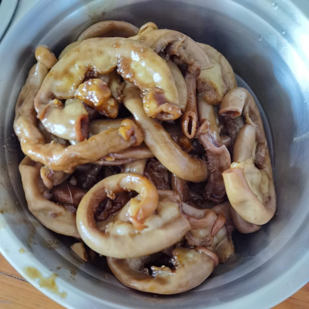 好吃😋卤猪粉肠