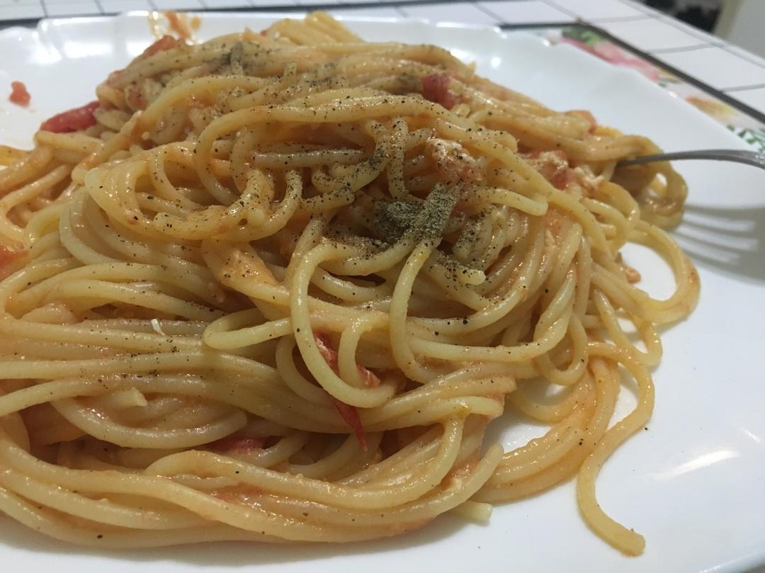 番茄肉酱意大利面