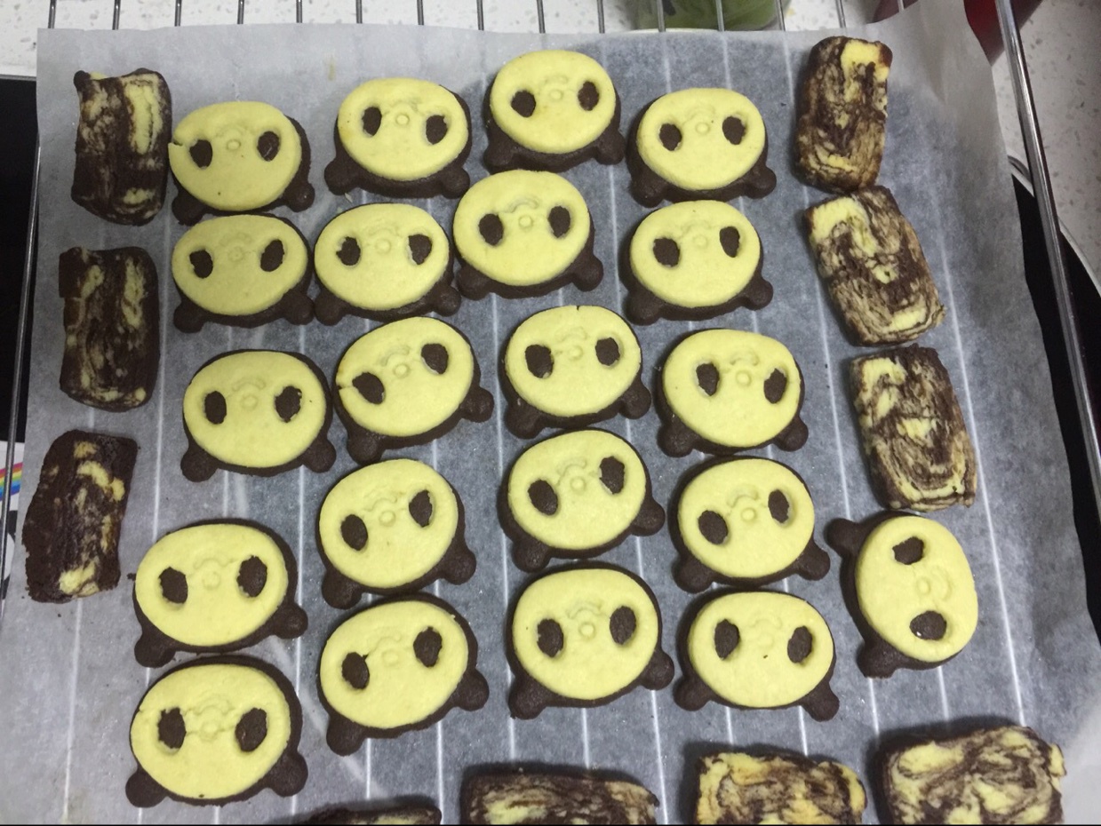 黑白熊猫饼干