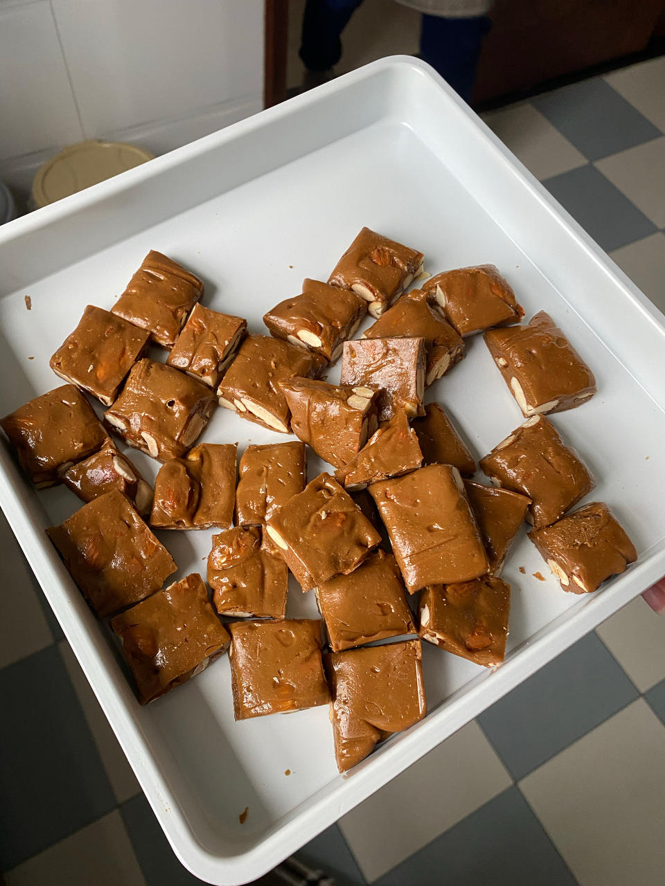 海盐杏仁太妃糖