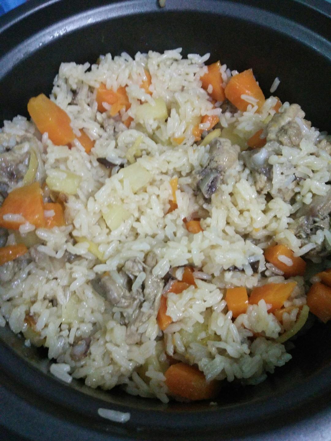 电饭锅版排骨焖饭