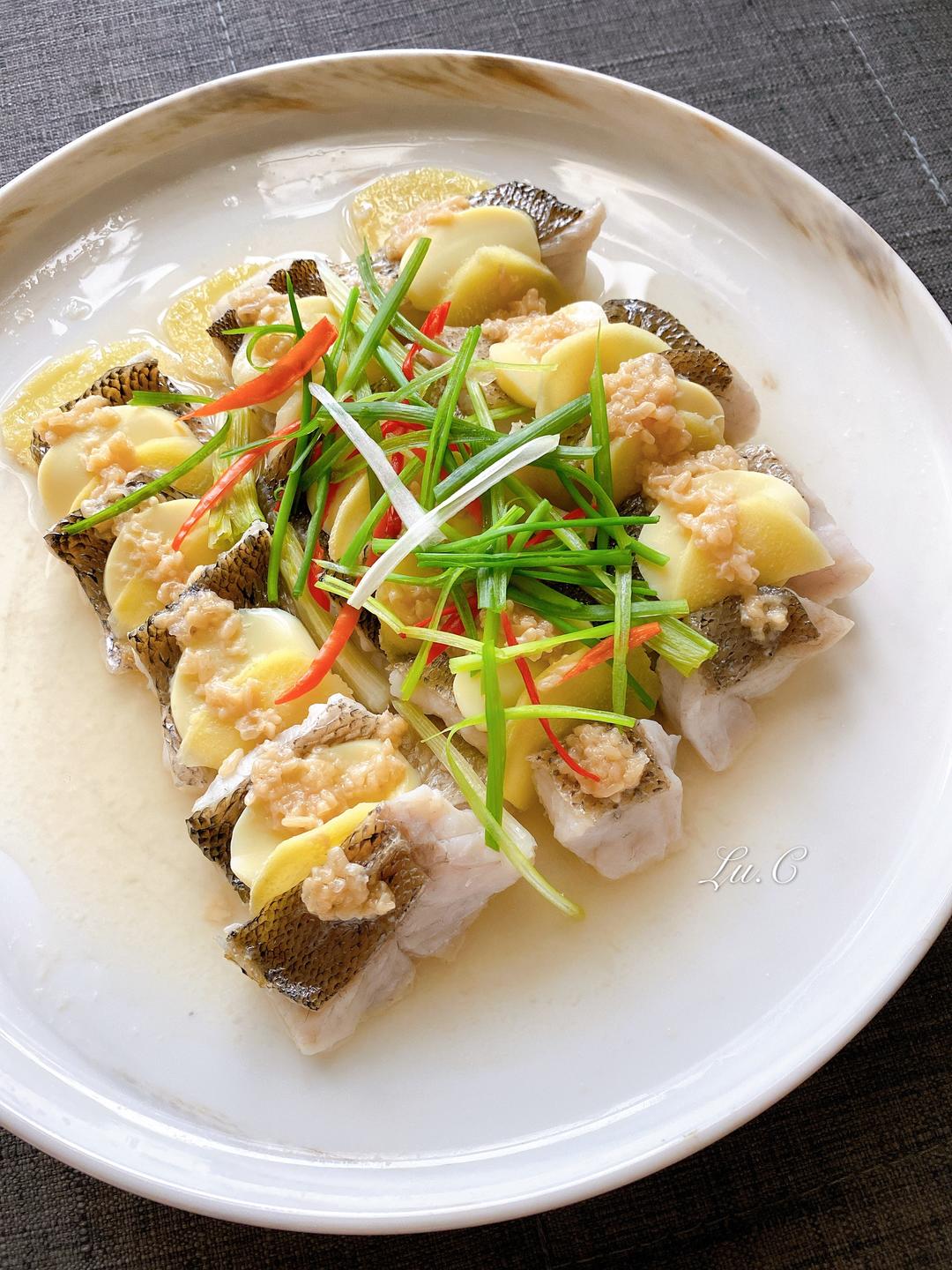 野生海鲈鱼料理 盐麴蒸鲈鱼的做法步骤图 海鲜俞大大家的 29 下厨房