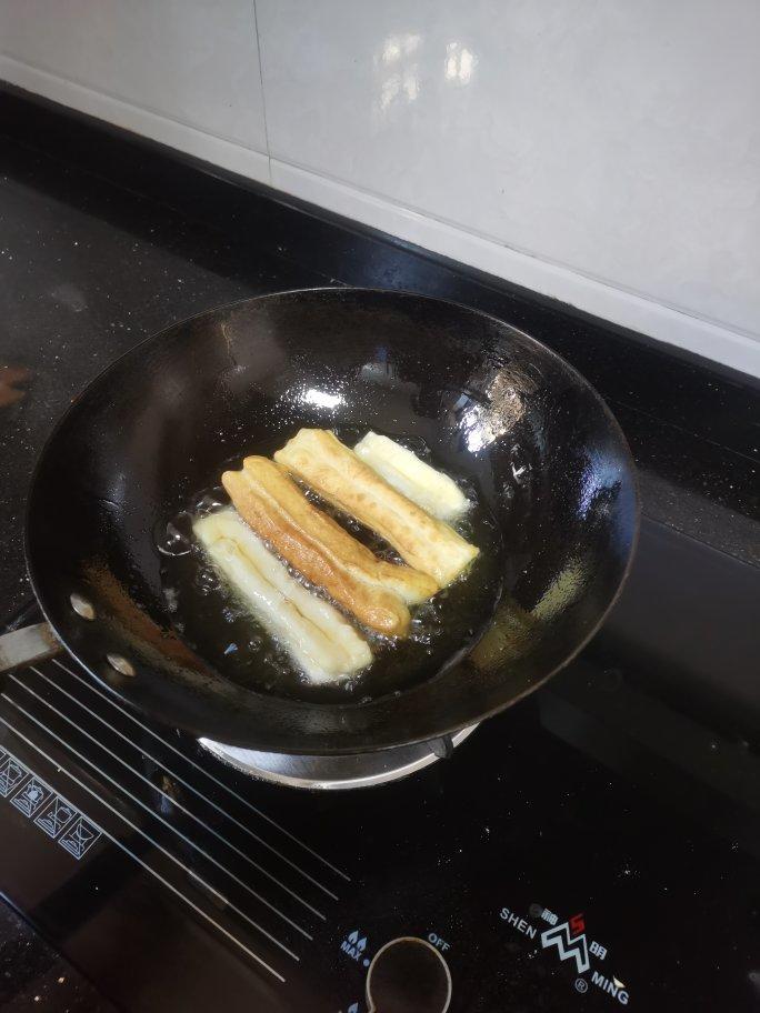 快手早餐～自制油条（酵母版，不含泡打粉、膨松剂）