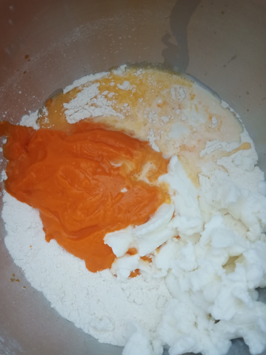 超柔软的胡萝卜吐司的做法 步骤1