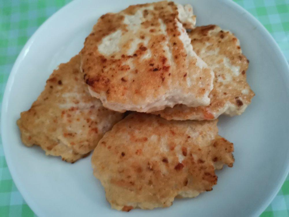 减肥、健身人士吃了狂点赞的蔬菜鸡胸肉饼