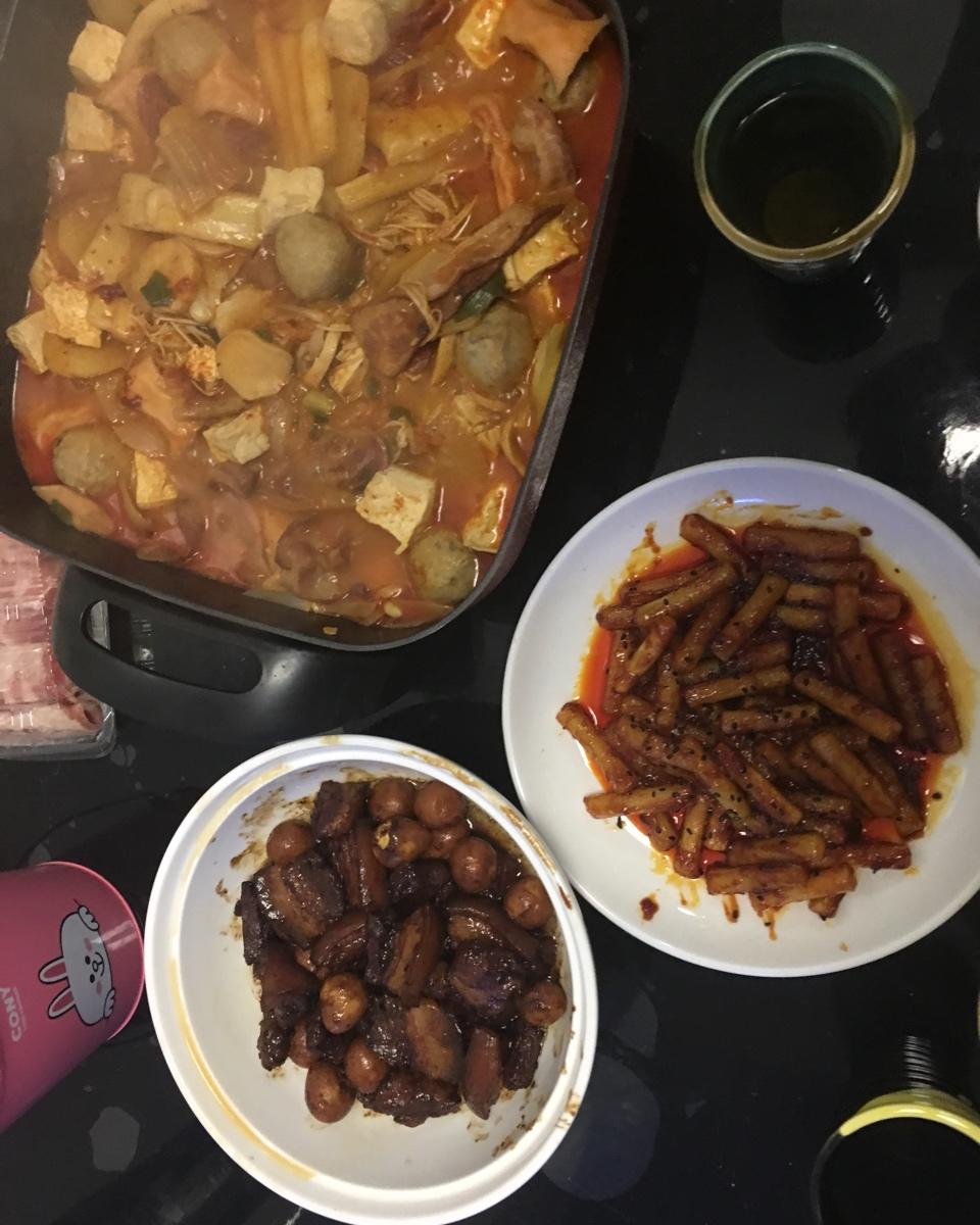 加了鹌鹑蛋后，这盘红烧肉，美味的逆天啦——鹌鹑蛋烧肉（孔瑶食谱）
