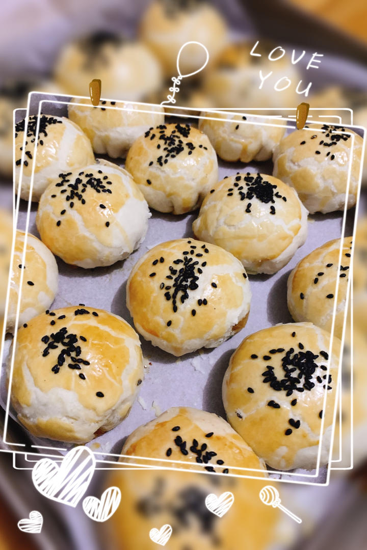 泳式鲜肉榨菜月饼