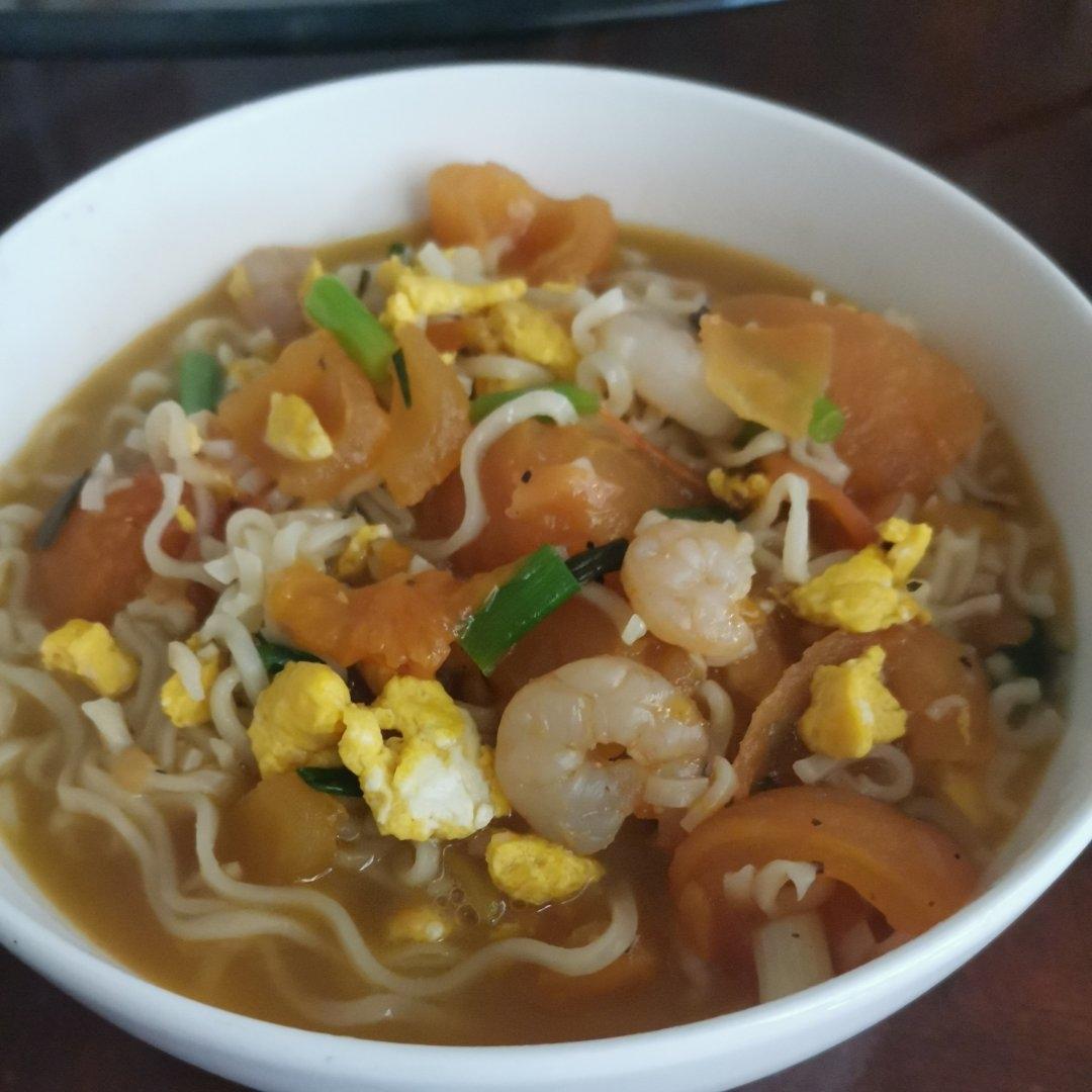 恨不得抱着锅舔的番茄鸡蛋面