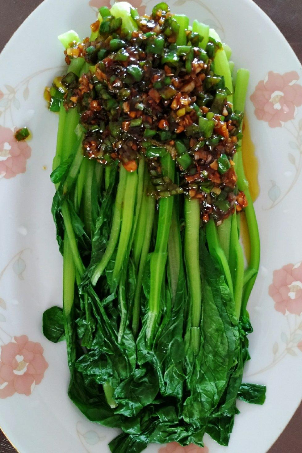 蚝油香菇菜心