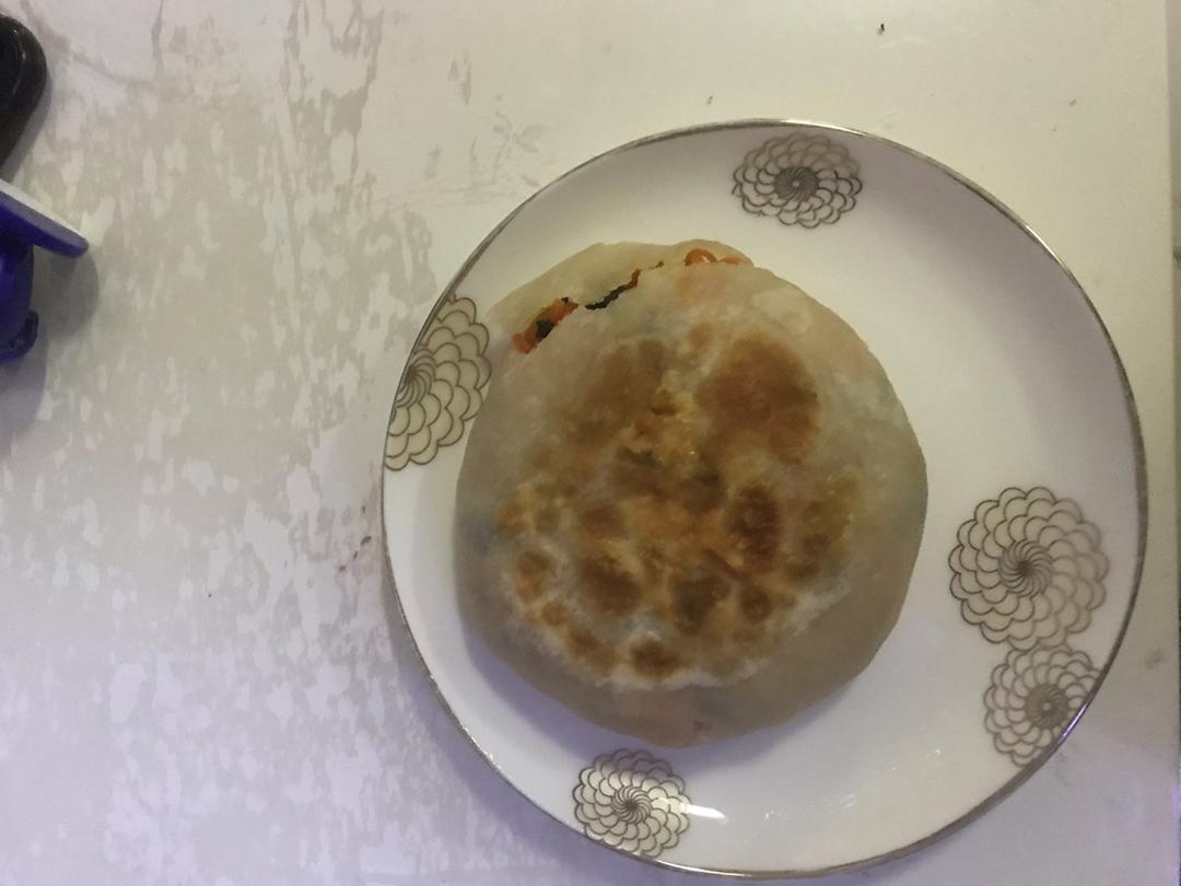 鸡蛋胡萝卜馅饼