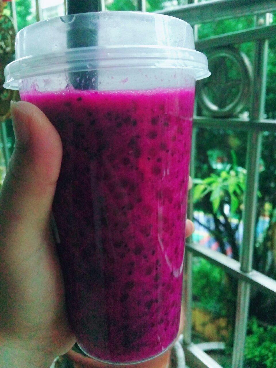 火龙果牛奶西米露