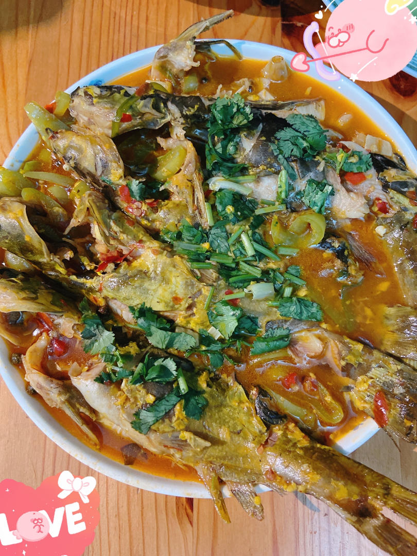 厨师长教你：“软烧黄骨鱼”的家常做法，看得口水直流