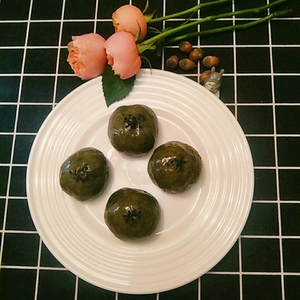 做一枚安静的网红青团