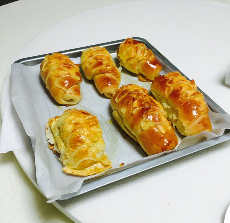 肉松葱香芝士面包