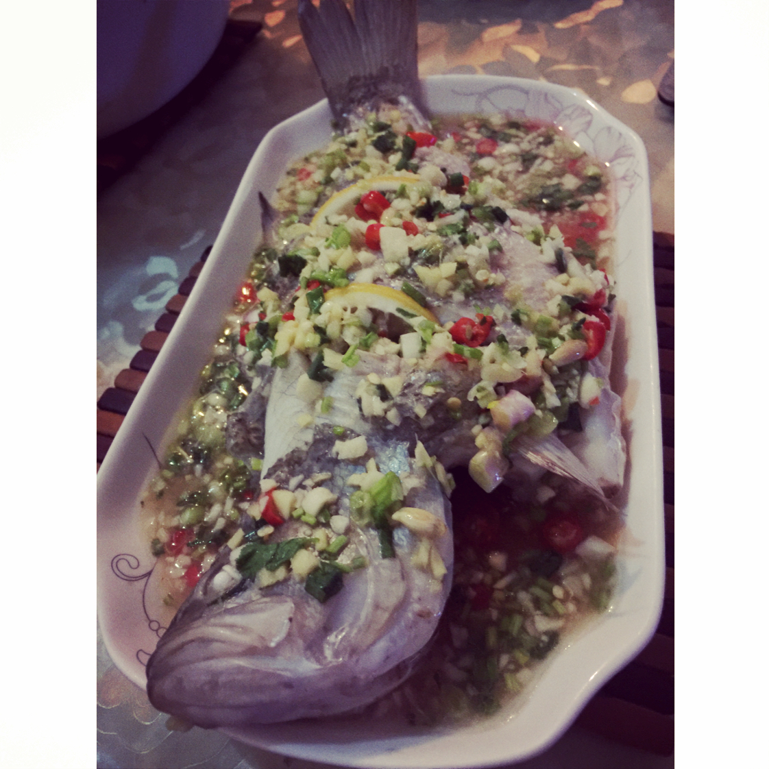 柠檬蒸鲈鱼