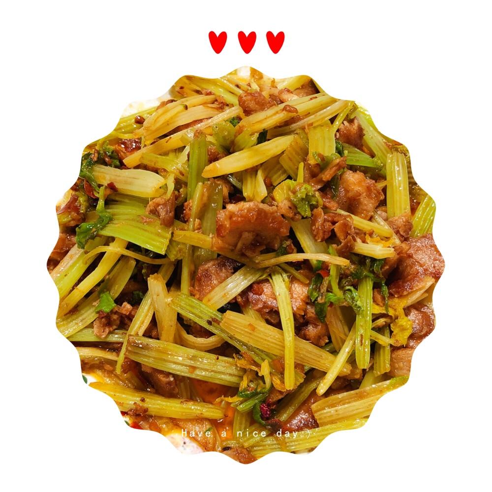 芹菜炒五花肉