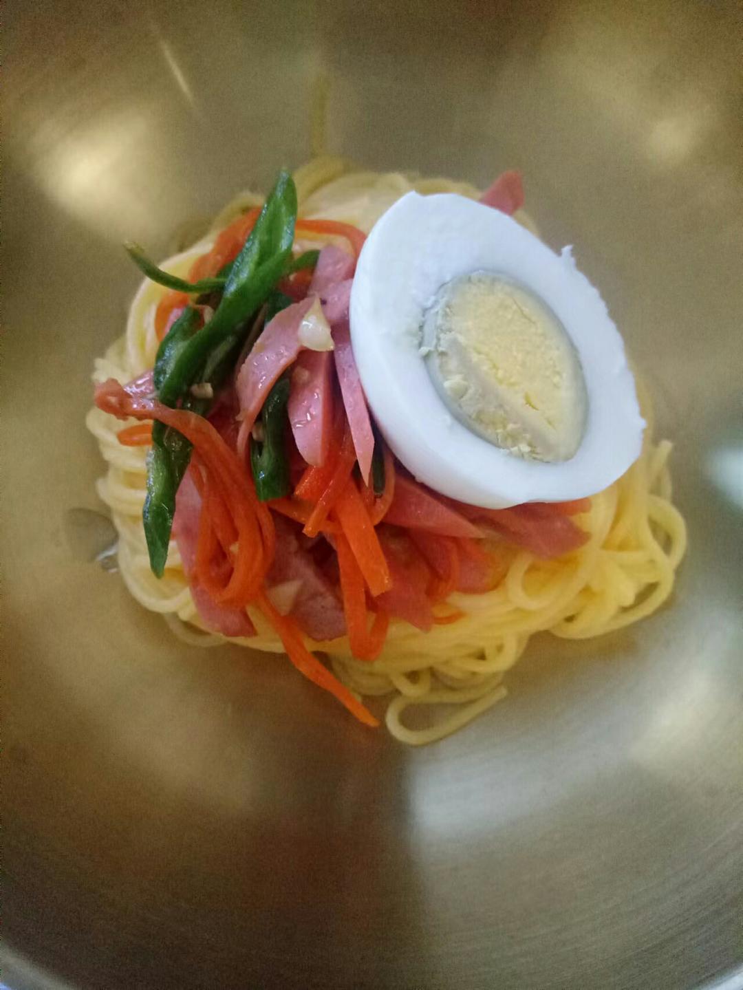 延边特色美食【温面】没有野苏子的温面是没有灵魂的～