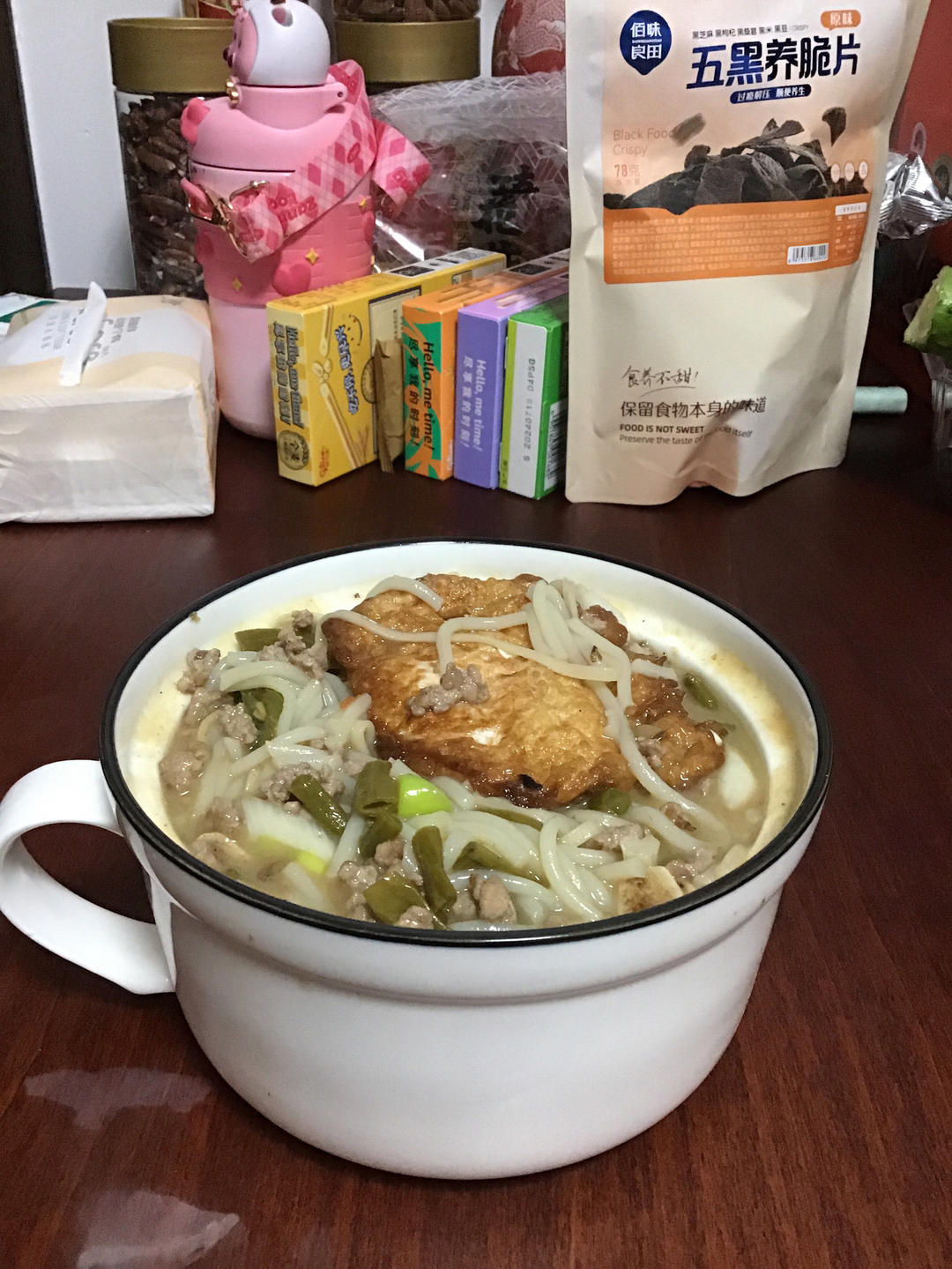 一碗快手早餐酸豆角湖南米粉