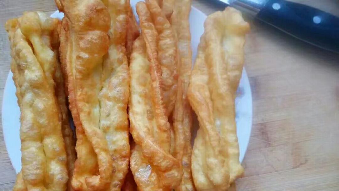 自制无泡打粉油条