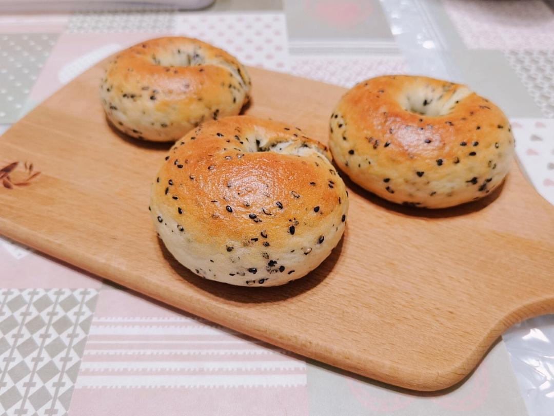 原味贝果🥯/黑芝麻贝果🥯