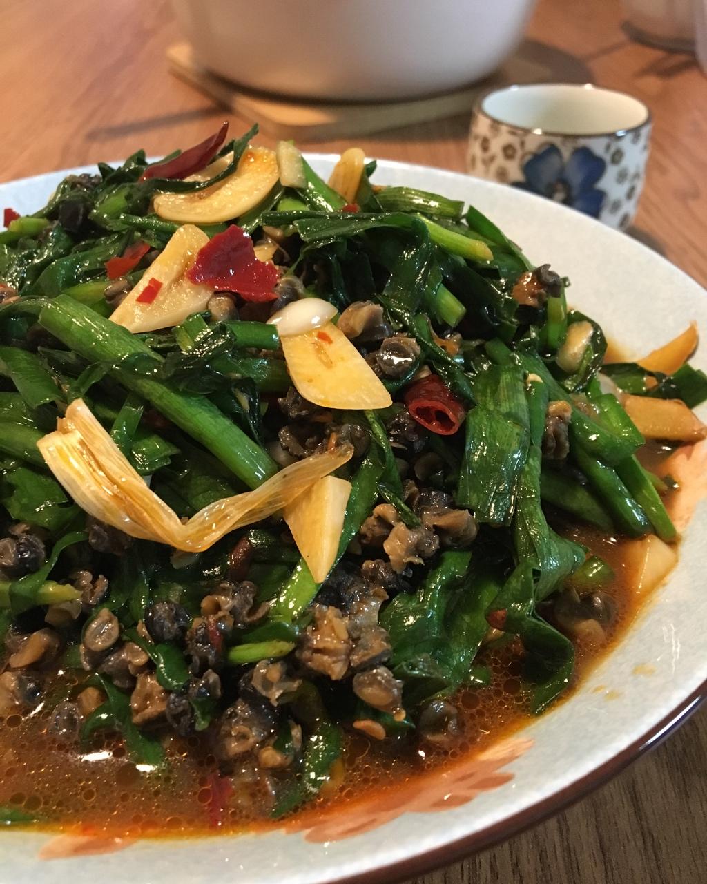 螺蛳肉炒韭菜