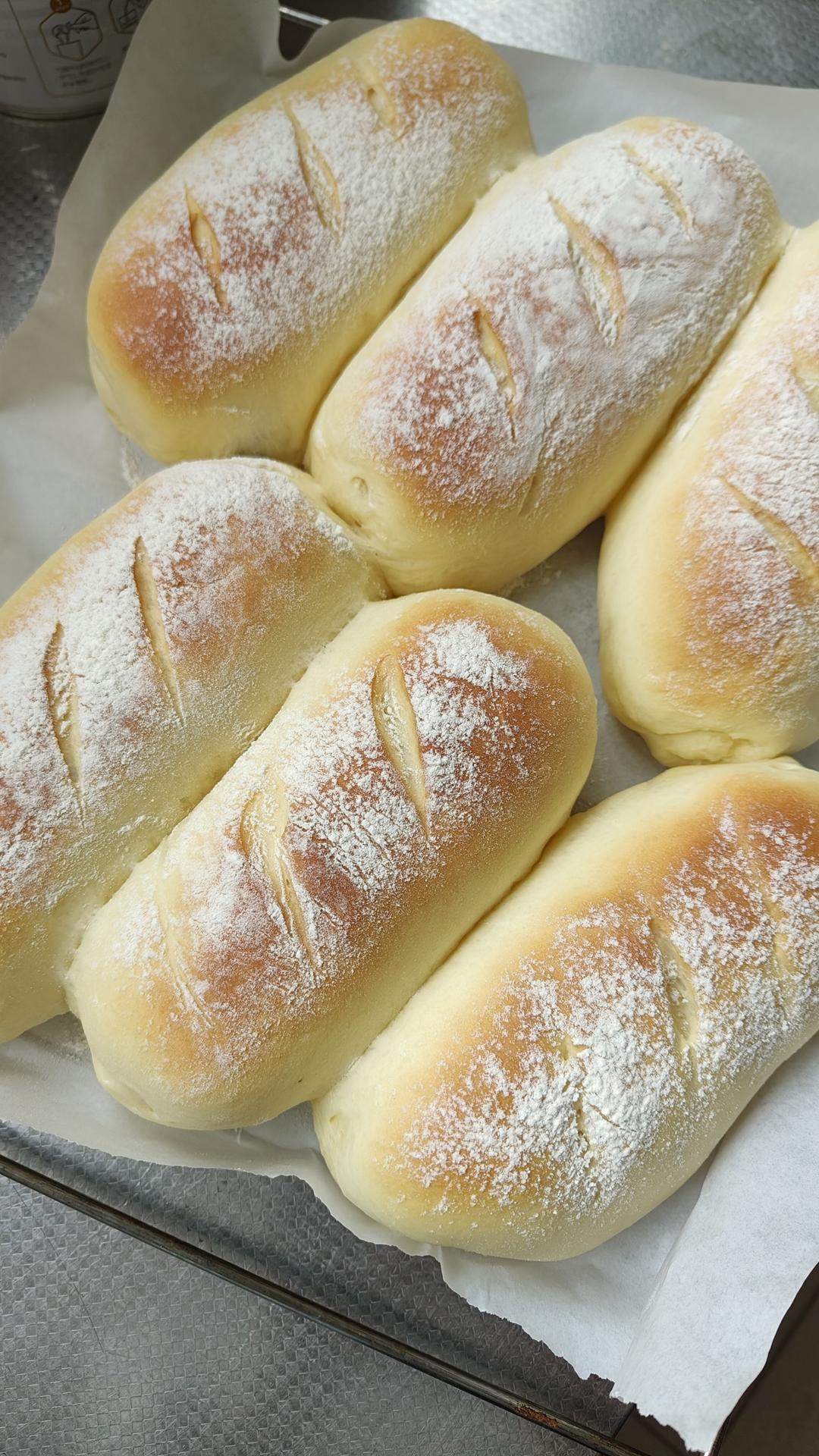 蔓越莓奶酪软欧包