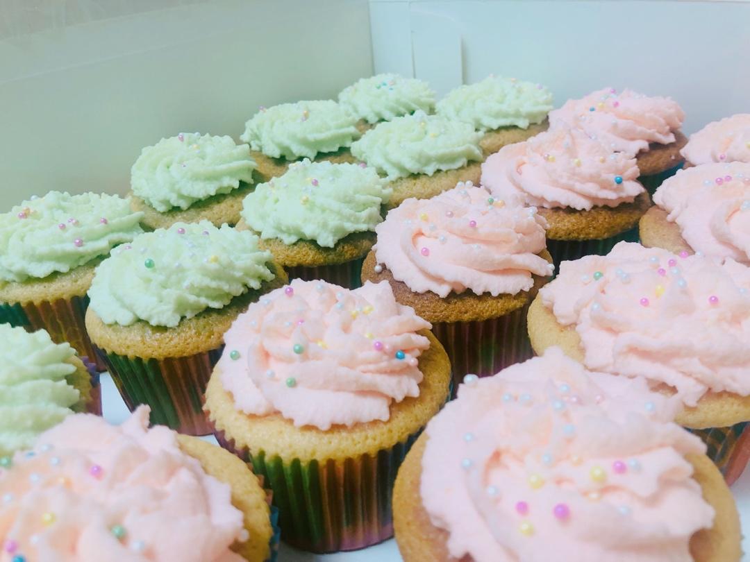 裱花嘴挤花大全：各式各样的 Cupcake纸杯蛋糕挤法