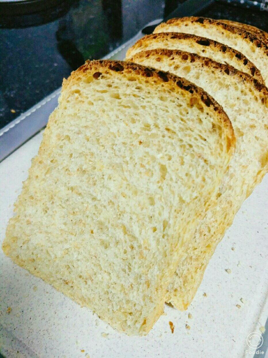 波兰种(Poolish种）全麦吐司