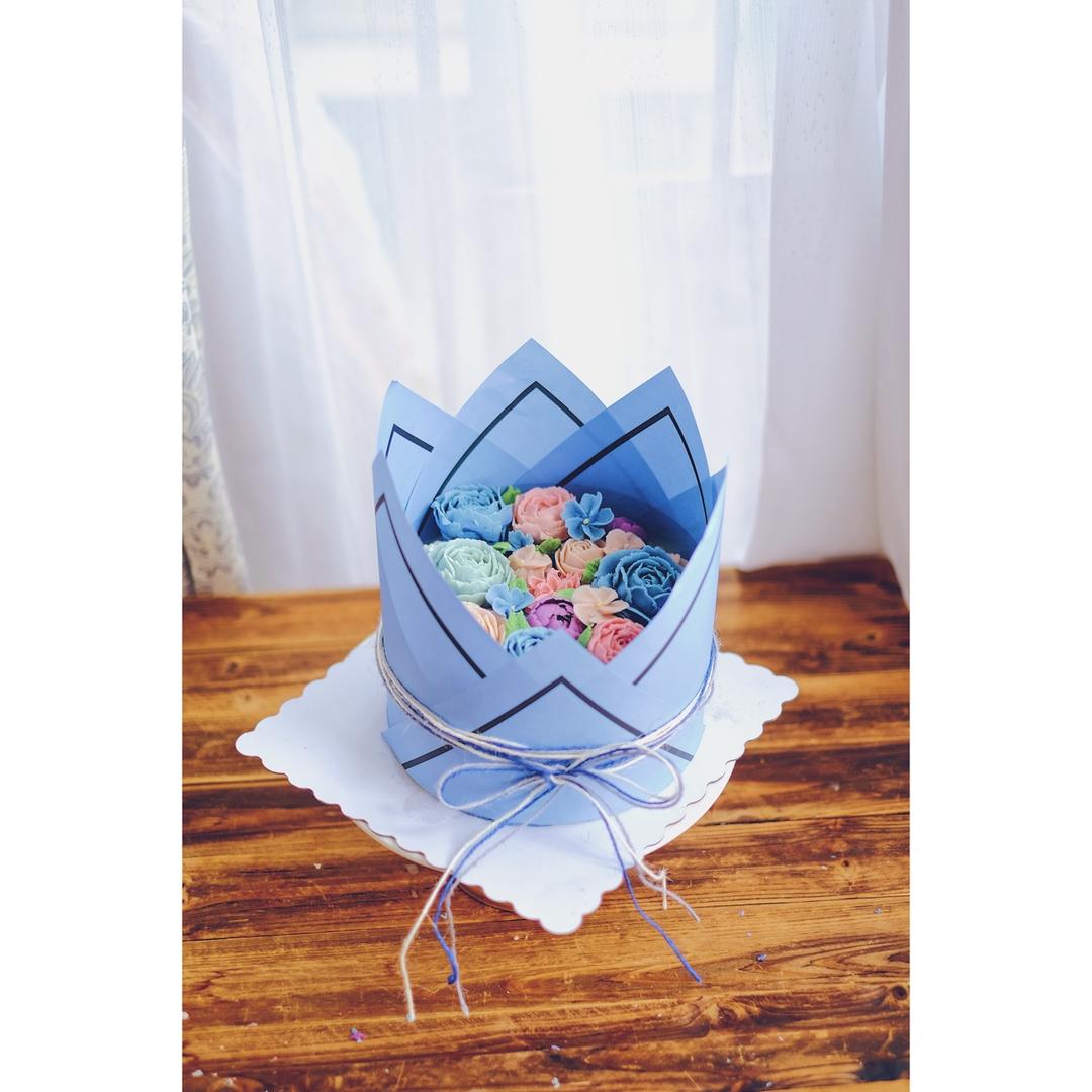 蛋糕裱花—简单花束蛋糕