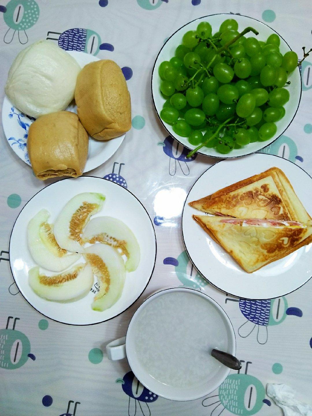 火腿芝士蛋三文治