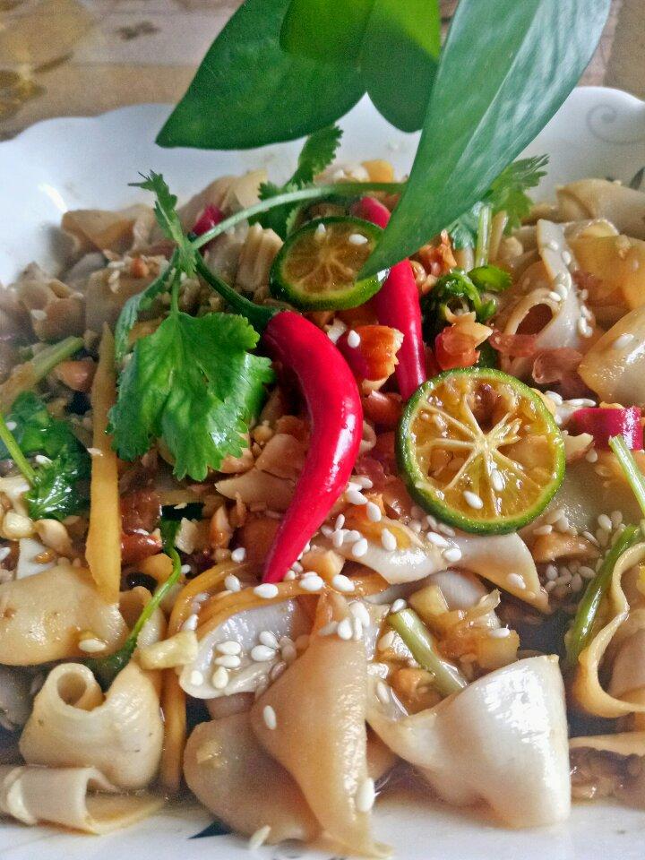 蒜蓉香菜拌鸭肠