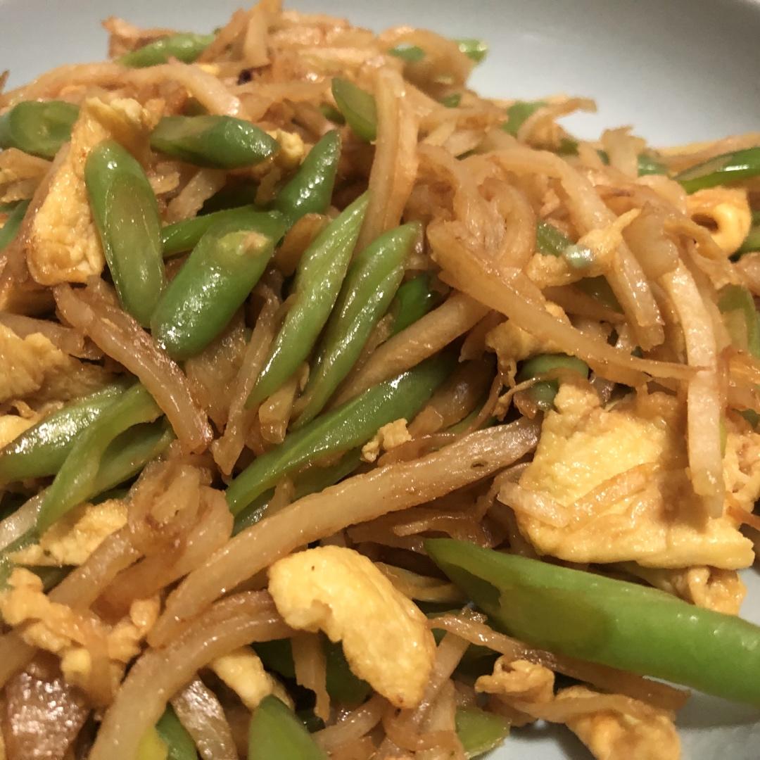 豆角丝炒饼丝
